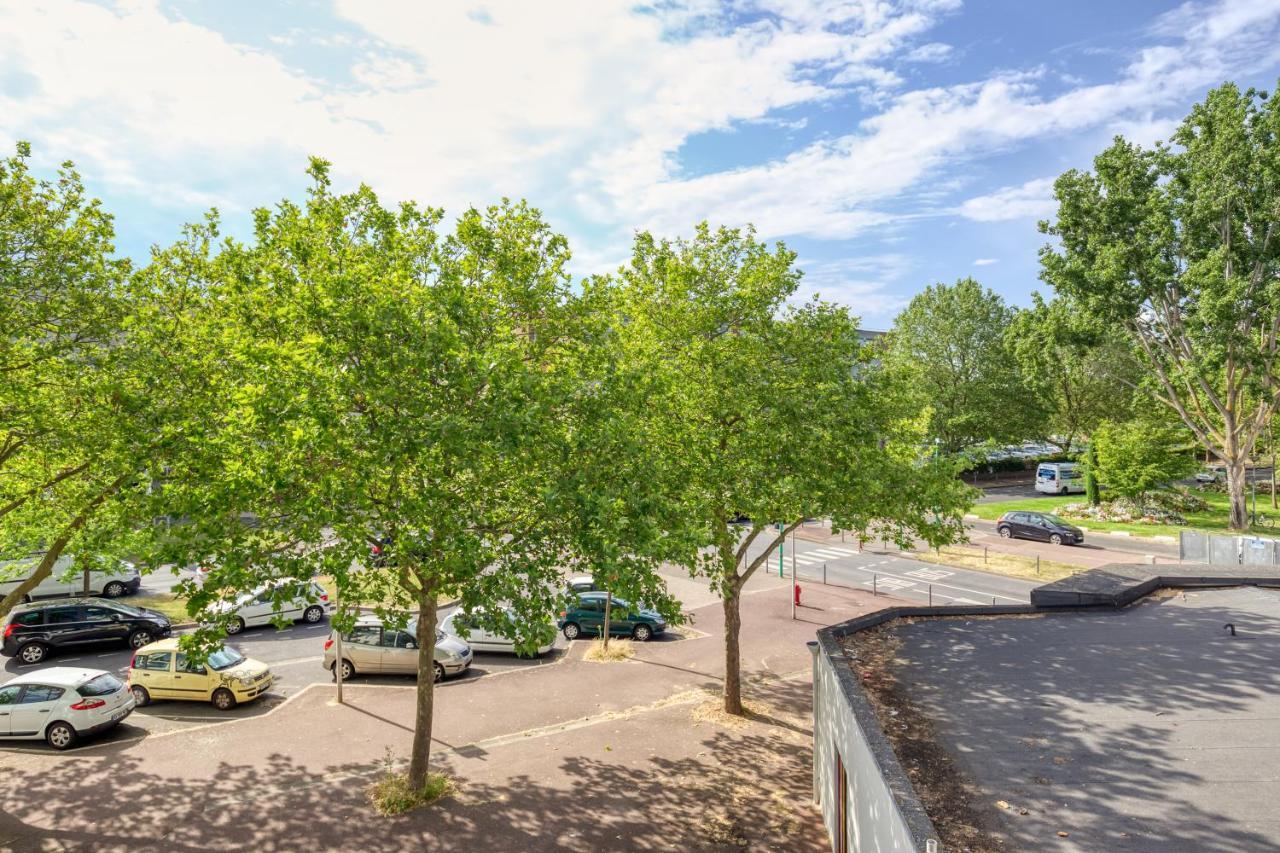 CourcouronnesL'Elysee - Easy Check-In - Arrivee Autonome - Place Parking Privative - T2 Surequipe - Wifi - Netflixアパートメント エクステリア 写真